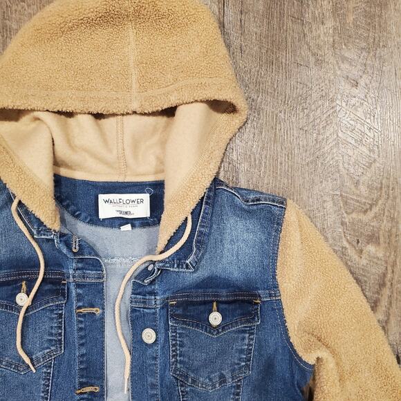 WallFlower Sharpa Denim Jacket - Picture 3 of 5